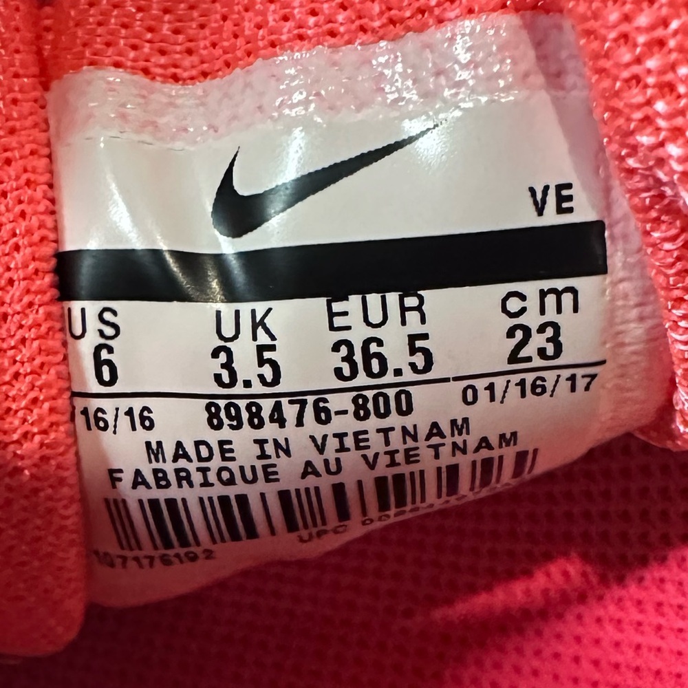 Nike Orange Athletic Shoes - Picture 2 of 7